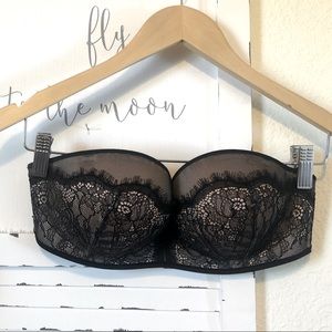 VS 32D NWOT Bombshell Bra Black Lace